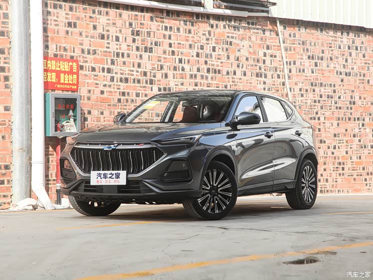 Changan Automobile Changan Auchan X5 2021 1.5T DCT distinguished model